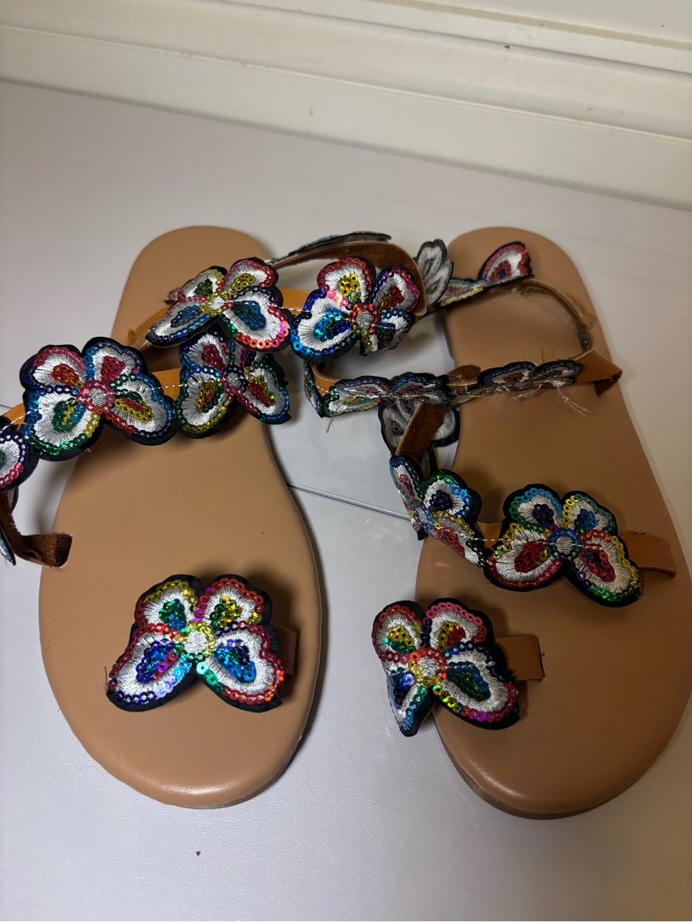 Women’s Multicolor Sequin Flower Toe-Ring Sandals